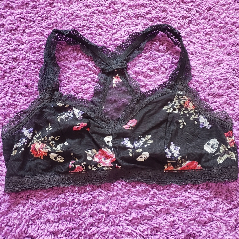 NWOT TORRID Skull/floral Bralette Sz 3